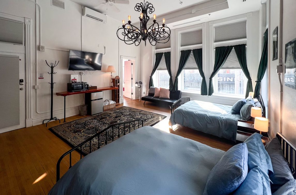 The charming Oliver Inn